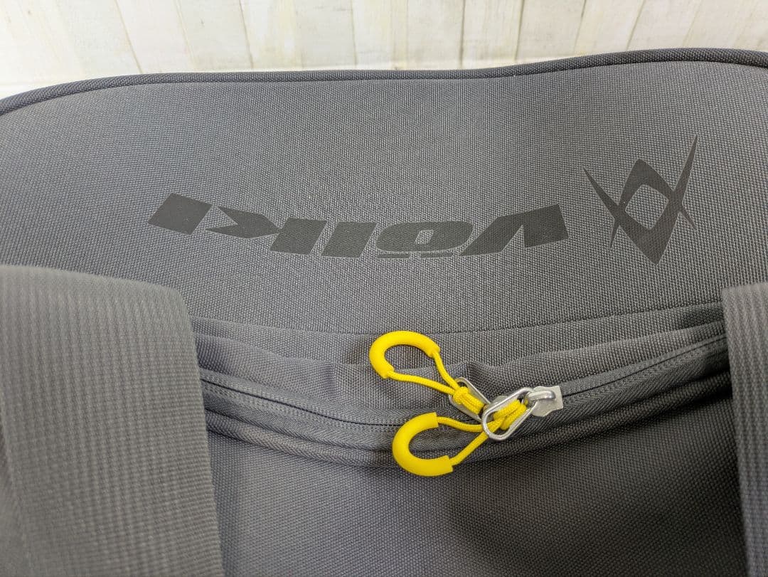 フォルクルVÖLKLの トラベルウィールスポーツバッグ グレー ボストンバッグ