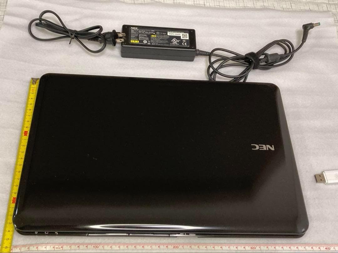 中古　NEC　LaVie　ノートPC　USBのWiFi付