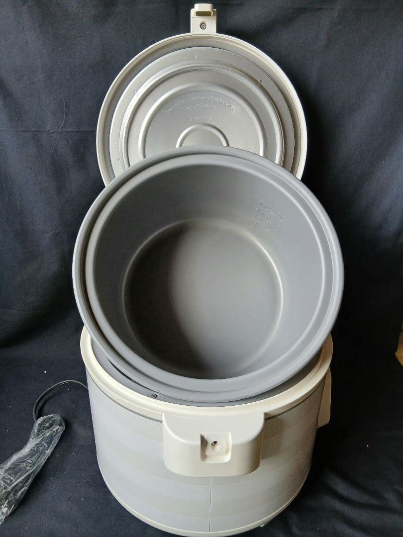 レトロ品 National SR-UH36 炊飯器大容量3.6㍑炊き「未使用品」