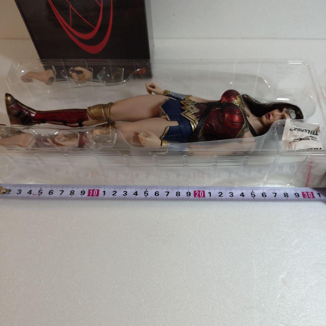 ファイセン素体　ワンダーウーマン フィギュア 約30cm