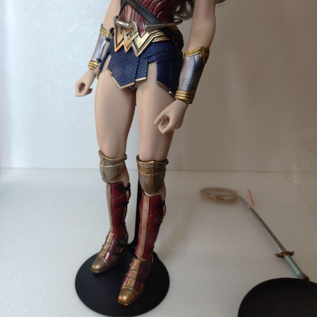 ファイセン素体　ワンダーウーマン フィギュア 約30cm
