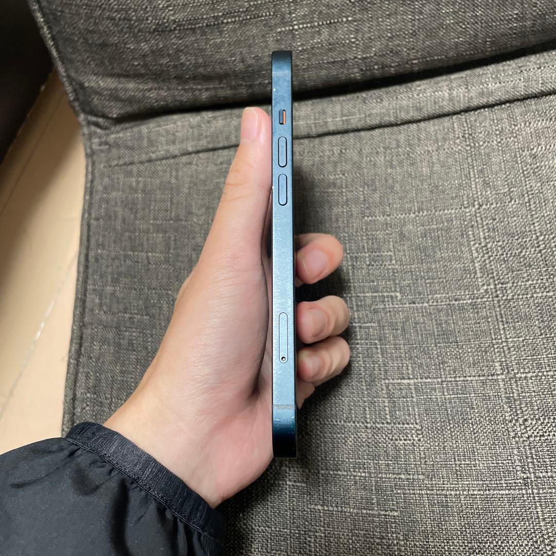 美品 iPhone 13 128GB simフリー ミッドナイト