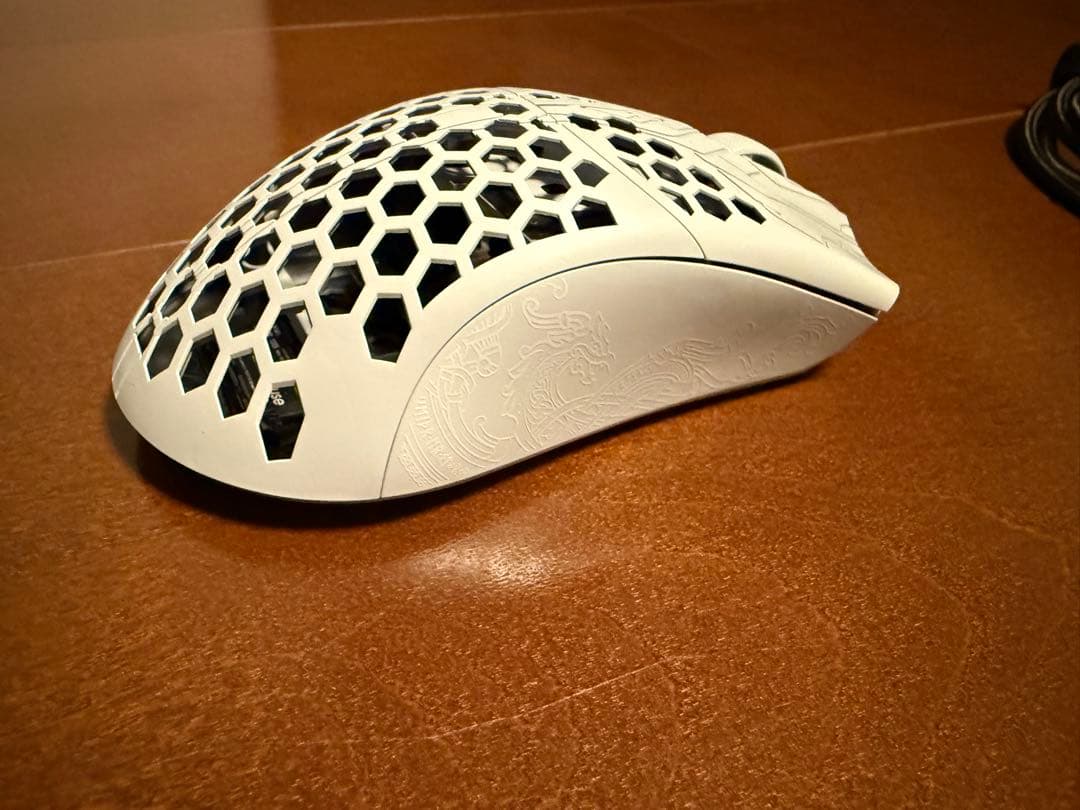 finalmouse ULX Frostlord サイズ Classic