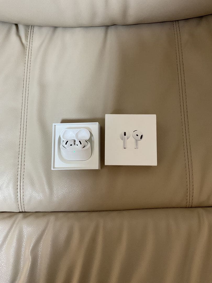 AirPods本体と充電ケースセット