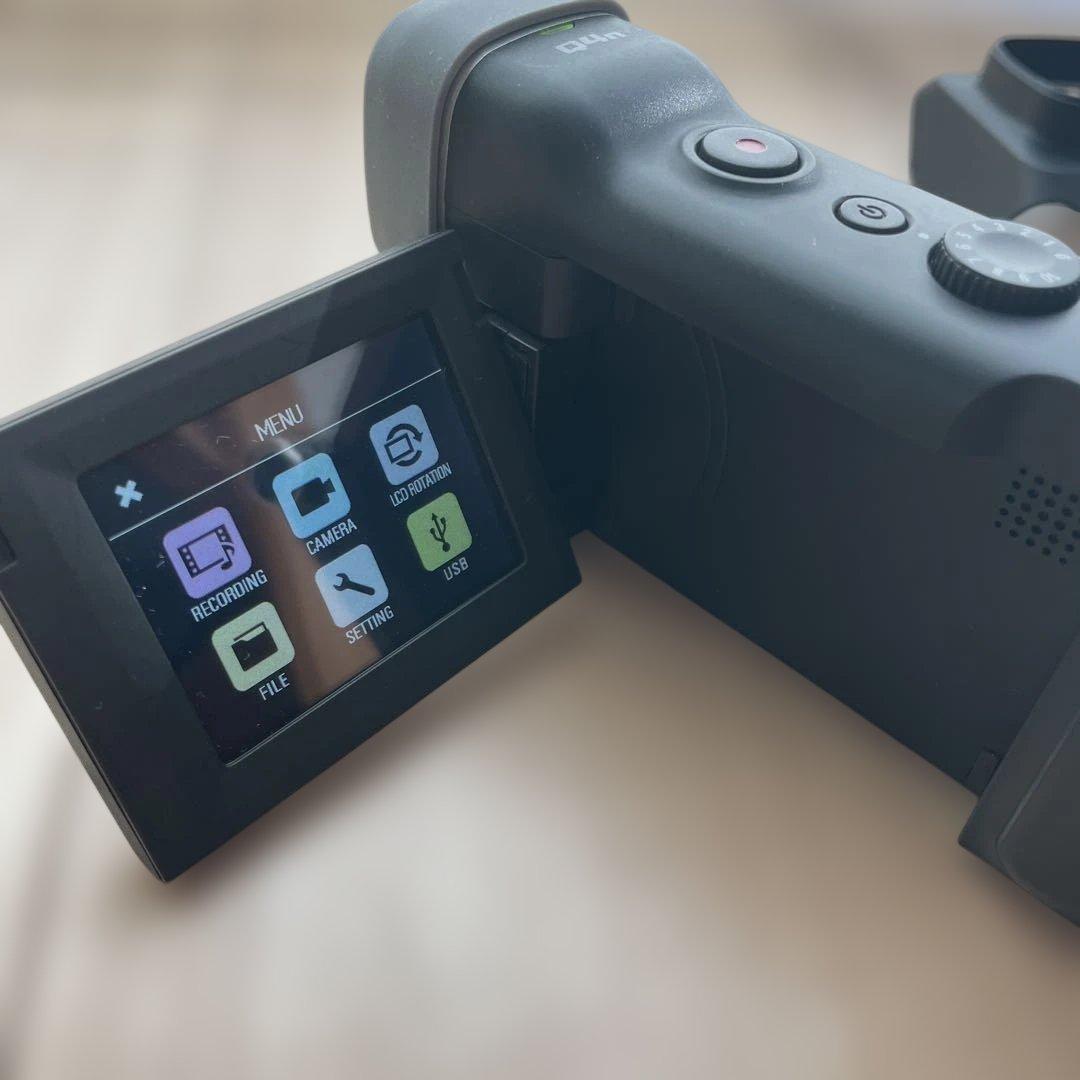 ZOOM ハンディビデオカメラレコーダー Q4n