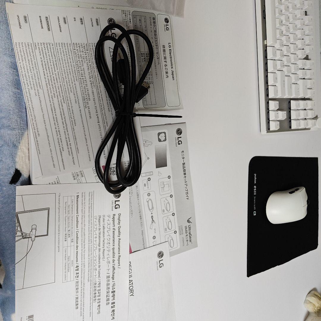 LG UltraGear 27GR950E-B 26.5インチ OLEDモニター