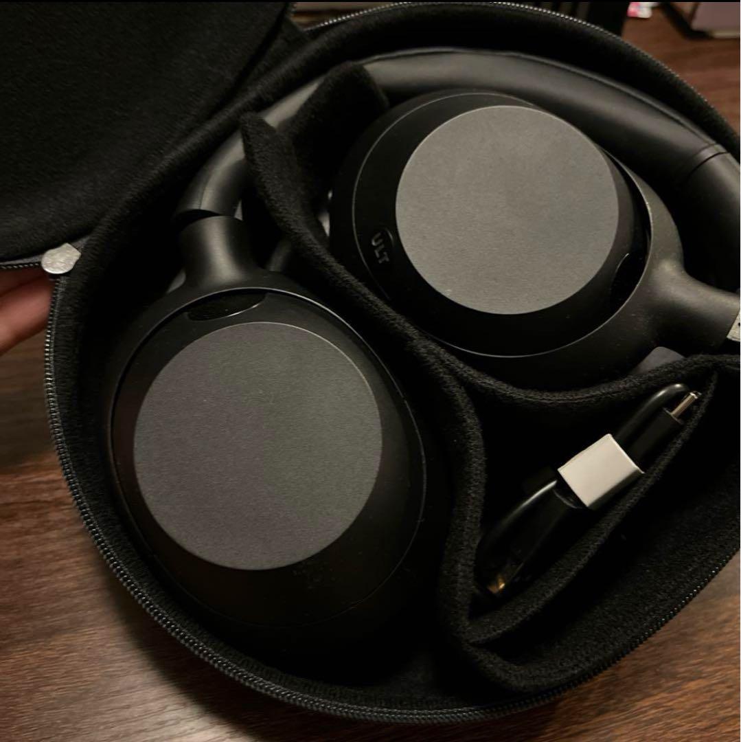 【美品】SONY ワイヤレスヘッドホン ULTボタン搭載 ケース・外箱付き