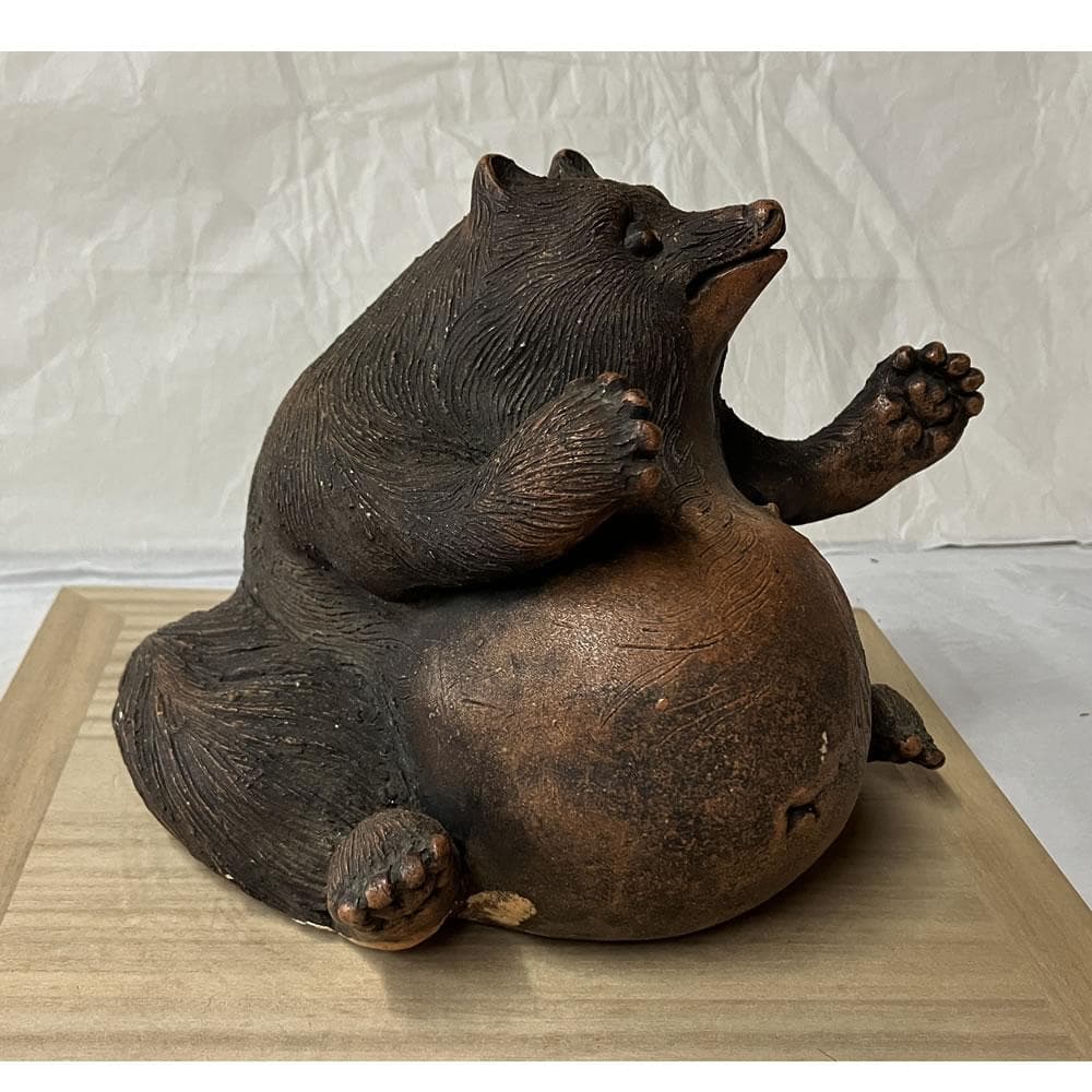 y055 清水六兵衛 狸 置物 合わせ箱 高さ15cm タヌキ たぬき 陶器