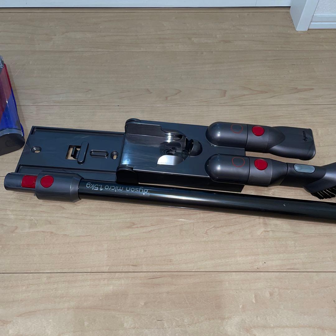 Dyson ダイソン　Micro 1.5kg SV21サイクロンクリーナー