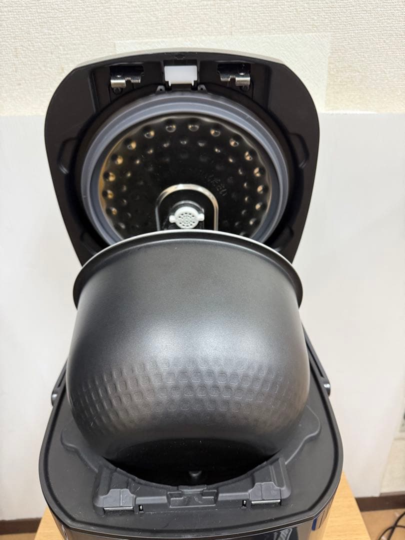 アイリスオーヤマ IH 圧力炊飯器10合(1.8L) RC-PD10-B