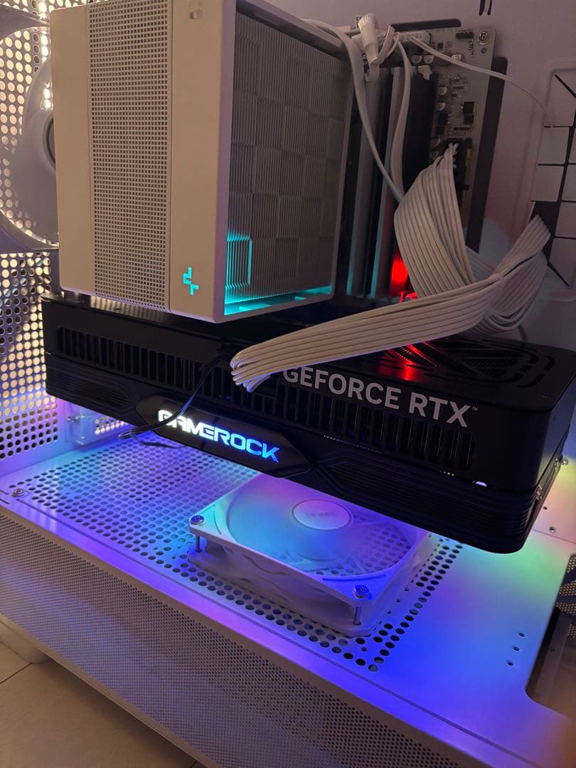 グラフィックボード・グラボ・ビデオカード Palit RTX5090 gamerock 32gb