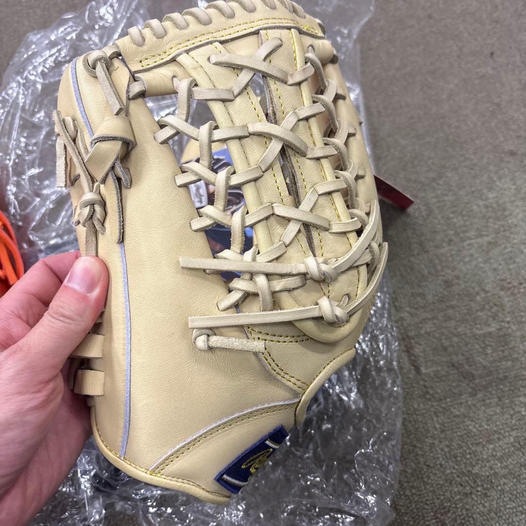 アシックス、エスエスケイ、ローリングス硬式グラブ左投げ用３個セット