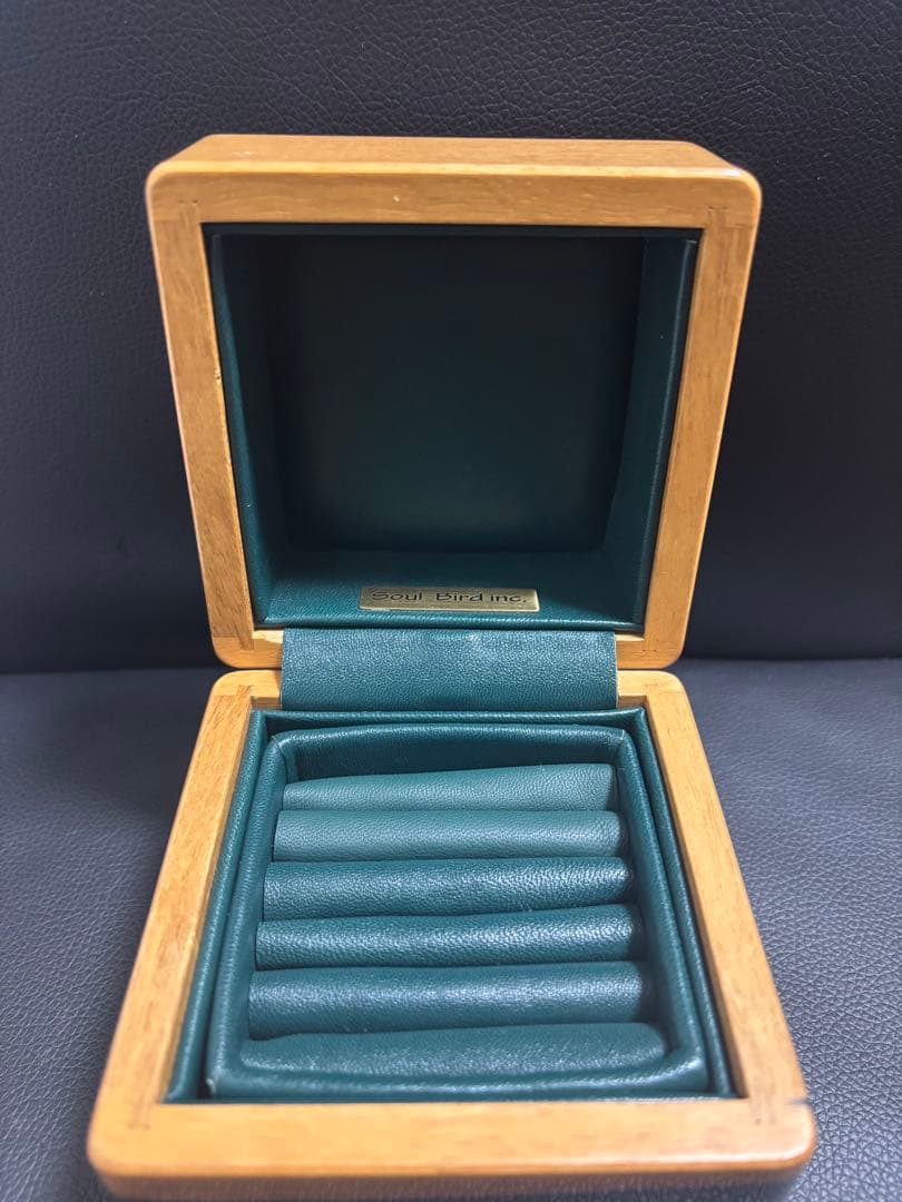 Soul Bird inc.（ソウルバード）時計ケース 黒柿