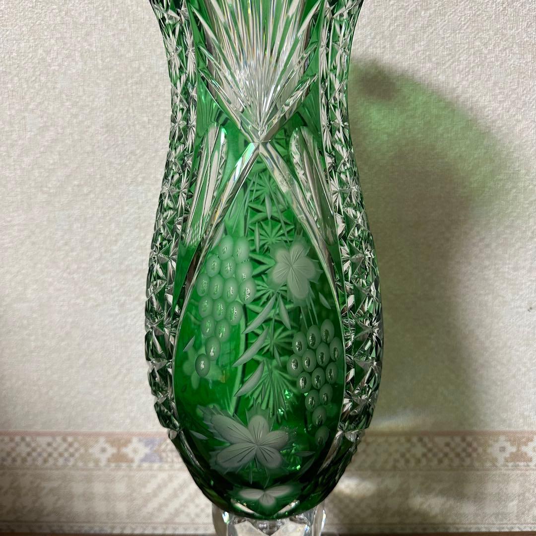 POLONIA ポロニア 緑色 クリスタルガラス フラワーベース 花瓶