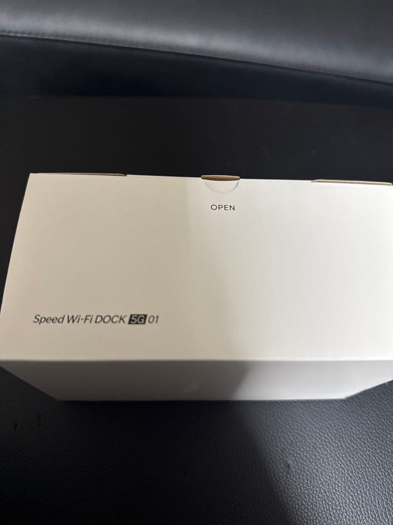 Speed Wi-Fi DOCK 5G 01 ブラック　新品
