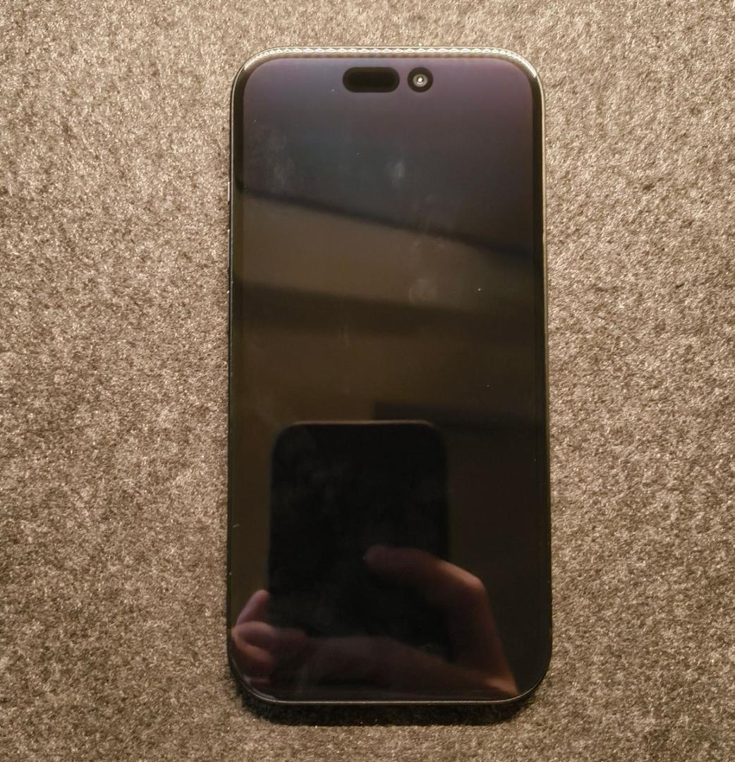 【美品】iPhone15 128gb SIMフリー