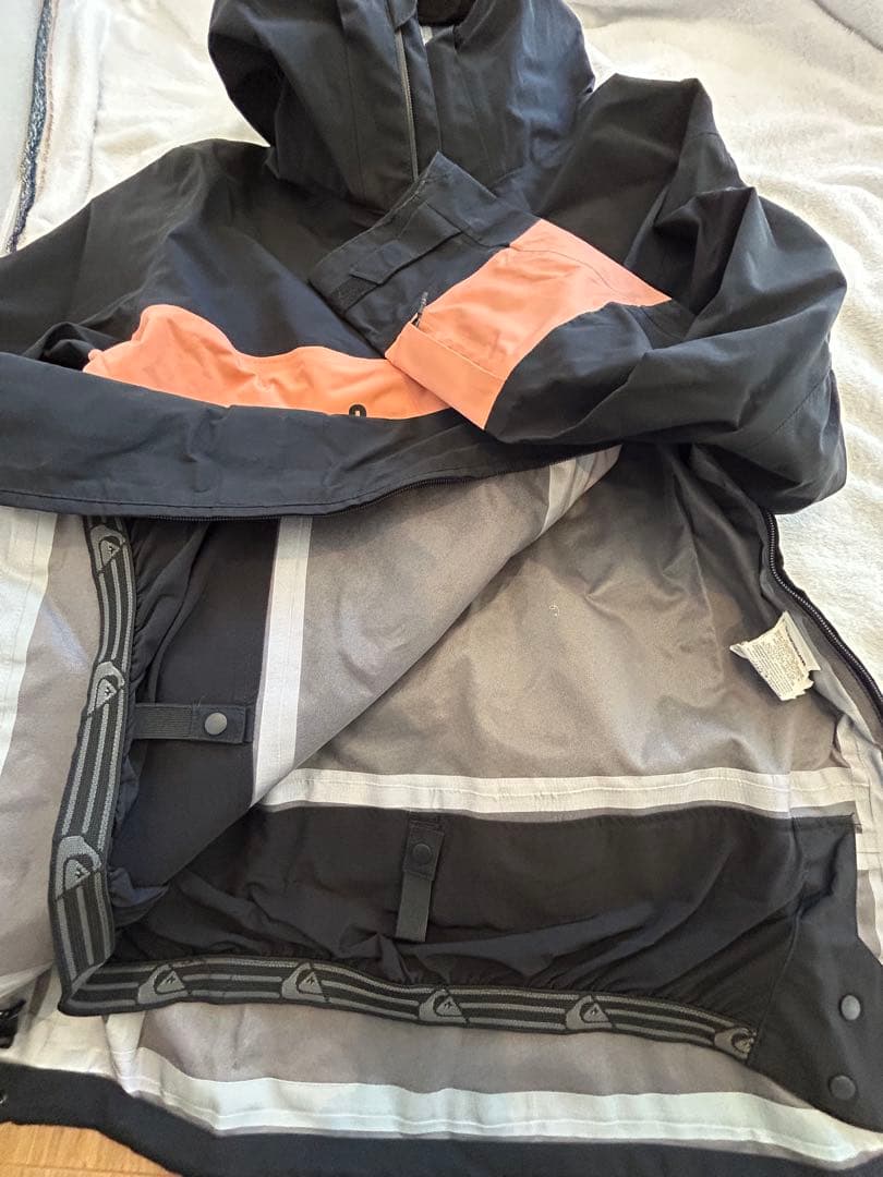 Quiksilver スノーボードウェア 上下セット