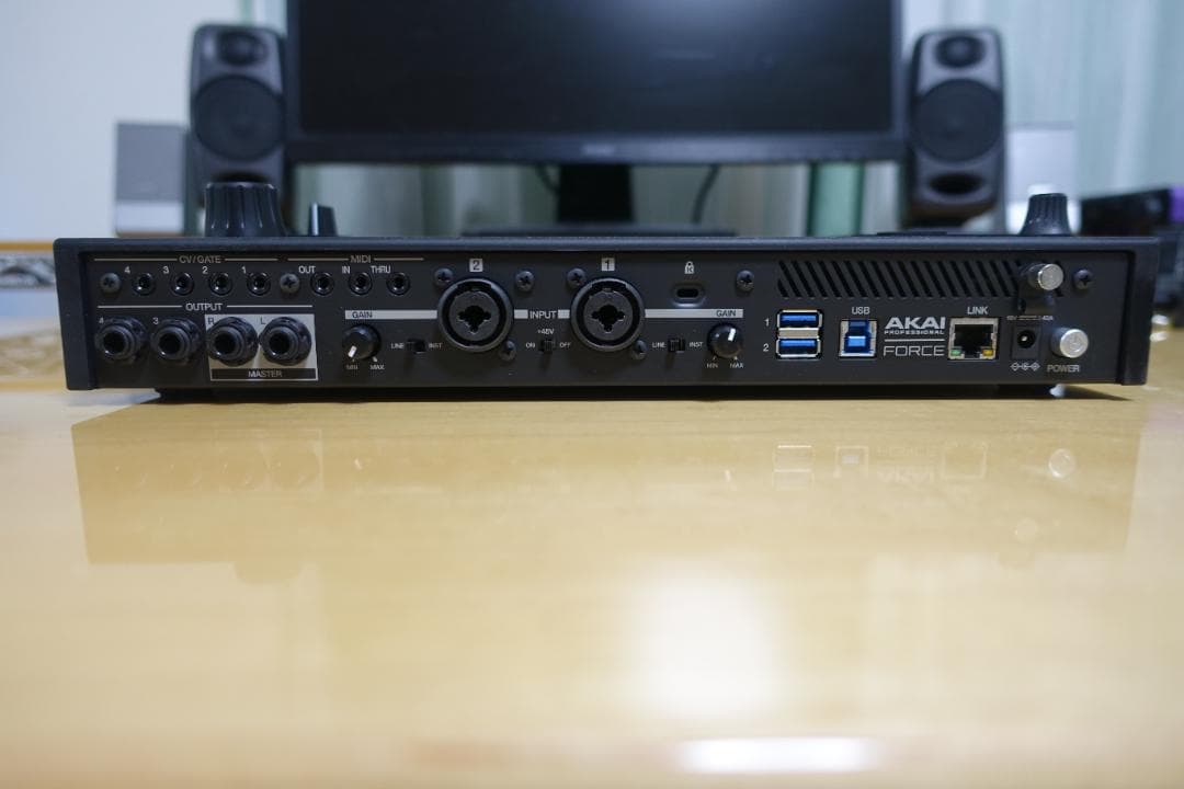 DJ機材 AKAI FORCE