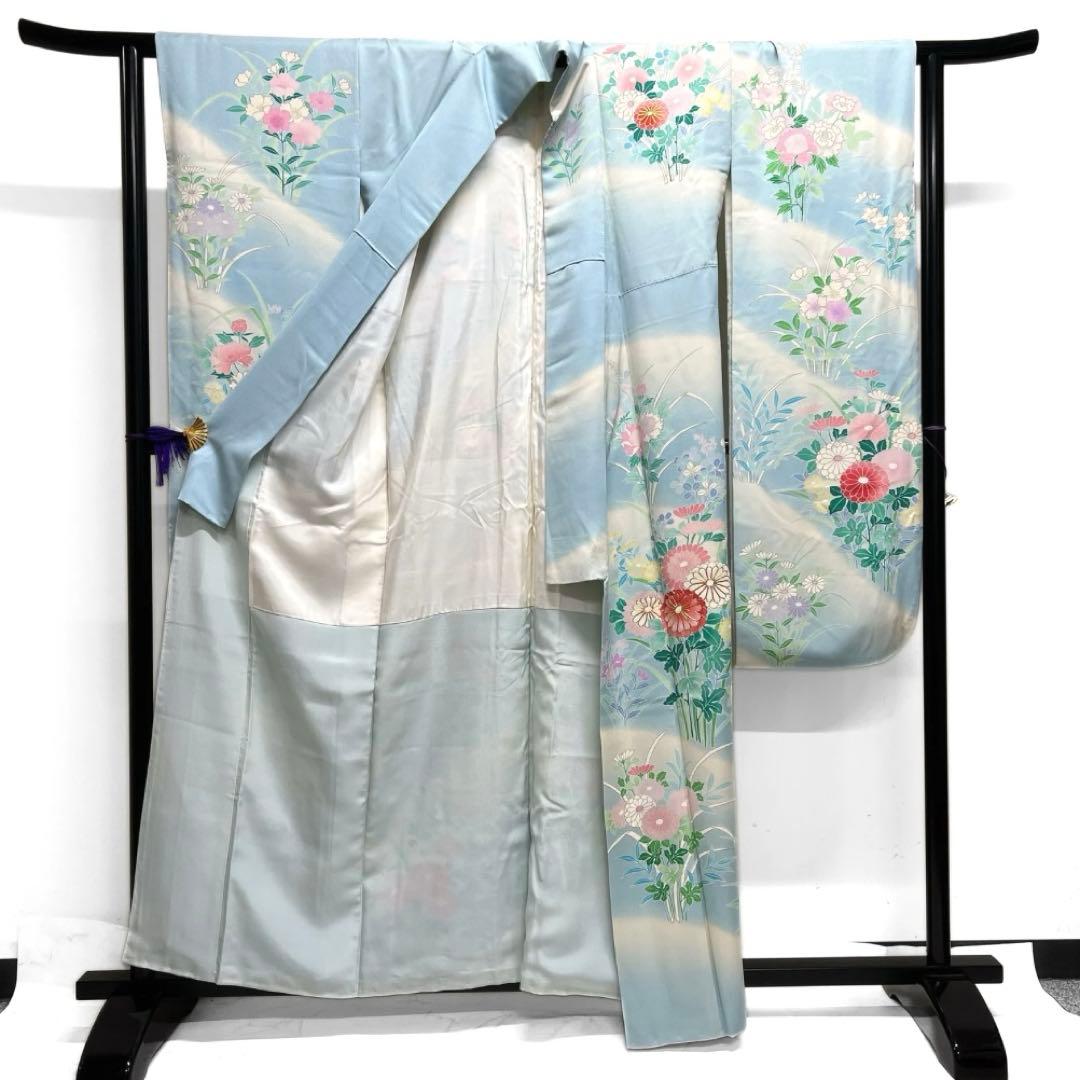 振袖　金駒刺繍　金彩　菊花　牡丹　ライトブルー　成人式　着物　101b d