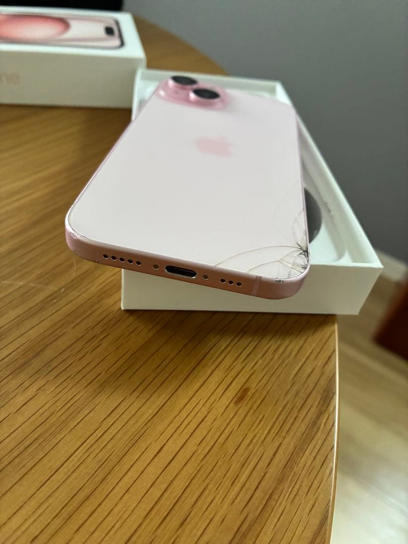 【ジャンク品】Apple iPhone 15 ピンク 本体