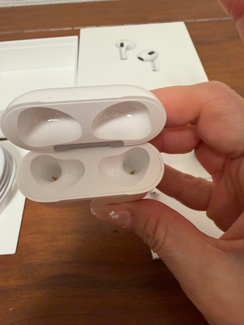 イヤホン AirPods Lightning Charging Case