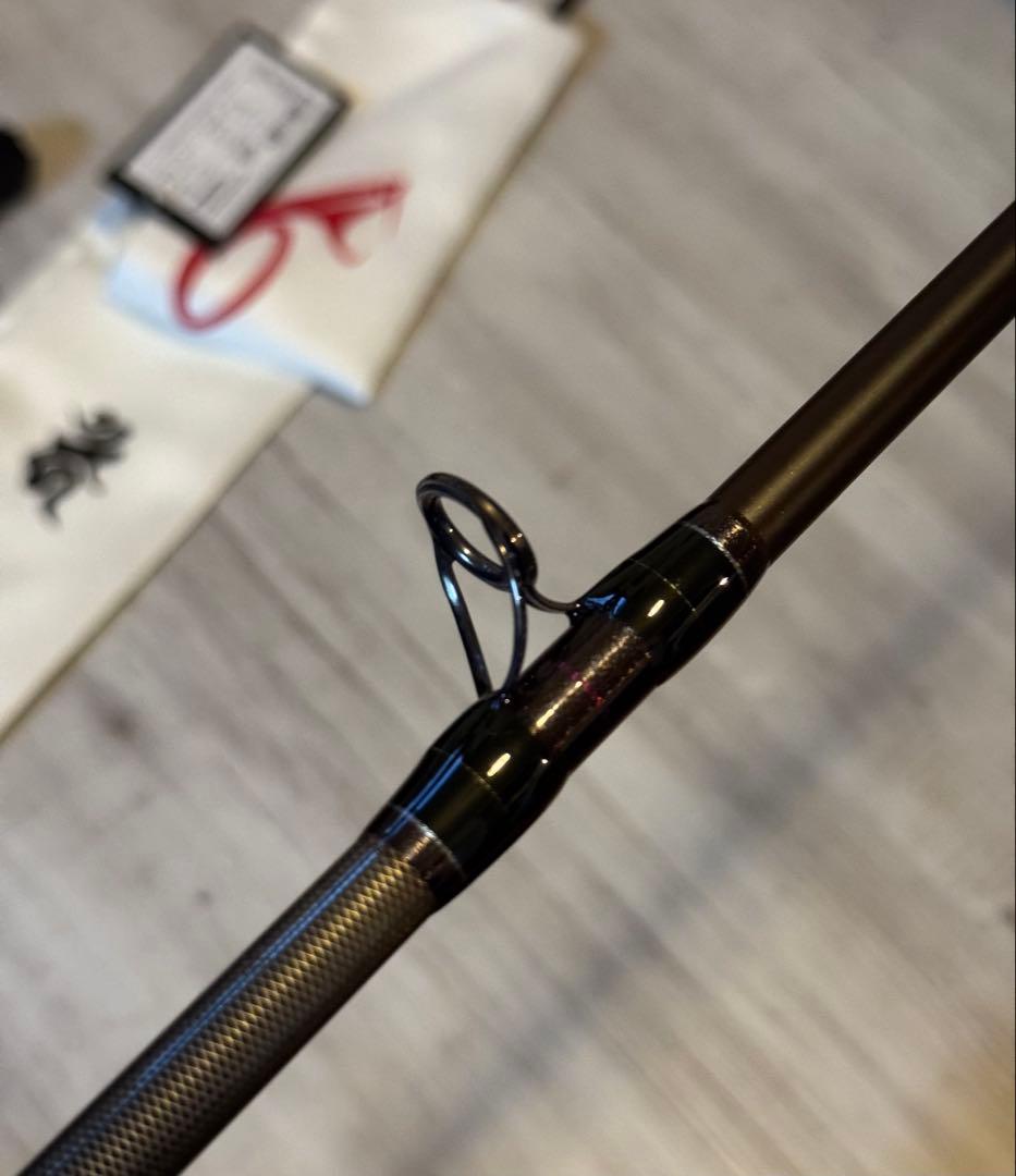 メガバス　新品未使用　オロチエボルジオン　F7-76RDti ホワイトパイソンⅡ