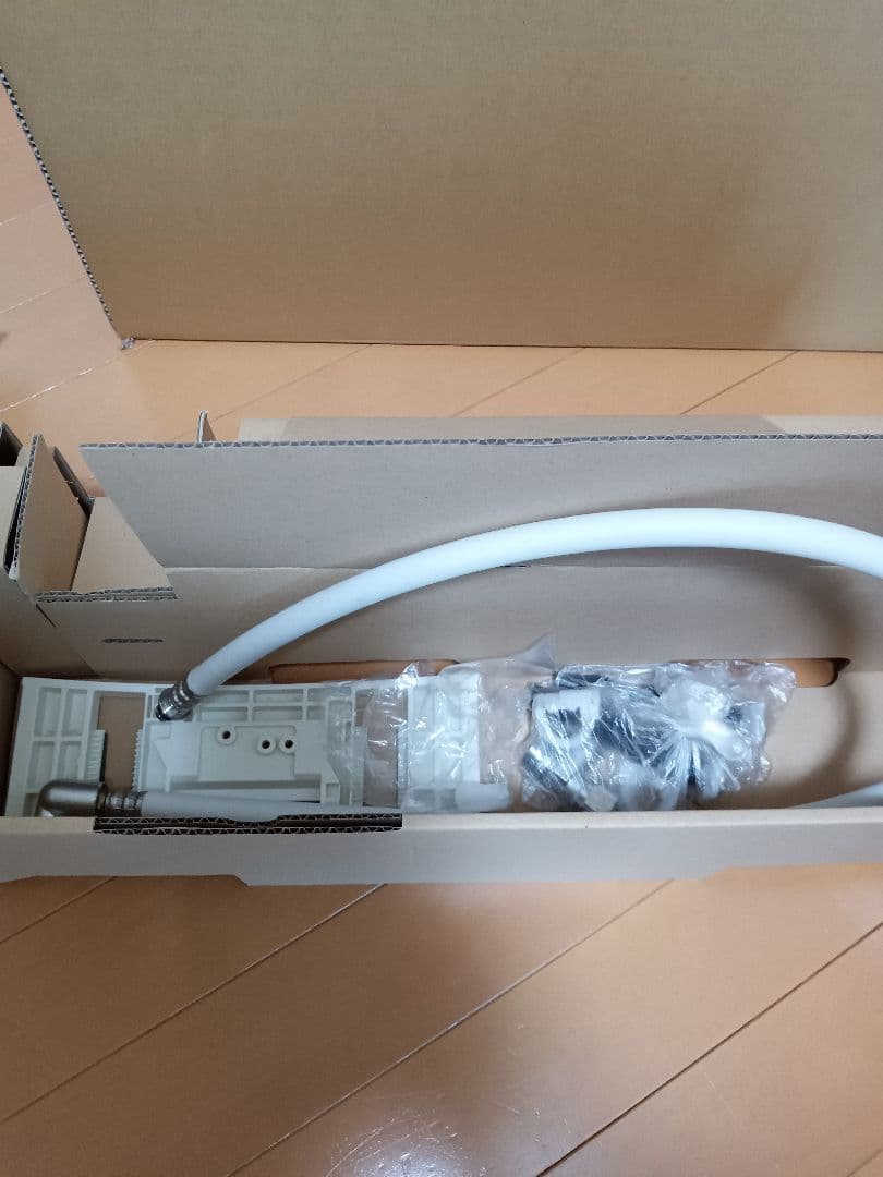 美品 LIXIL シャワートイレ CW-KB21