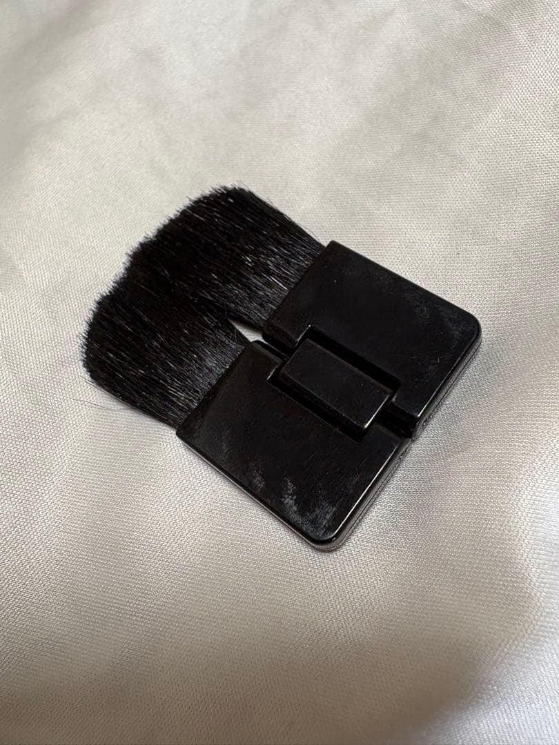 ReFaアクティブとDIORマルチユースパレット