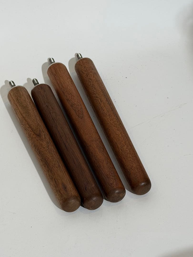 ikiki グランドチェア ウォルナット ファブリック グレー/ベージュ