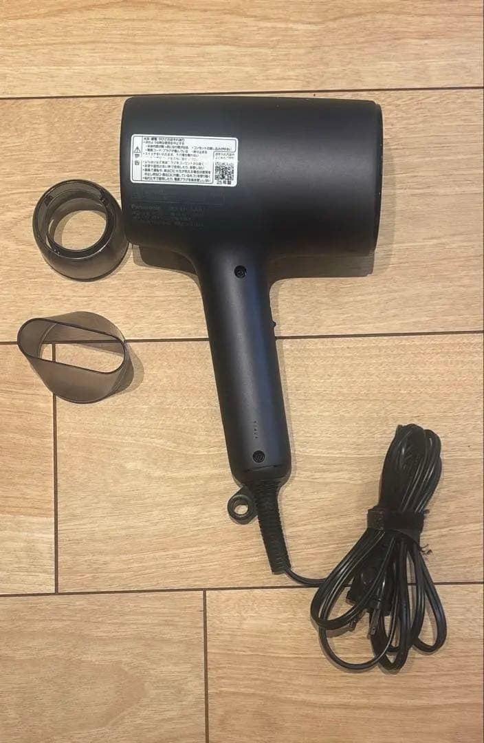 Panasonic ヘアドライヤー　ナノケア　EH-NA0J 2025