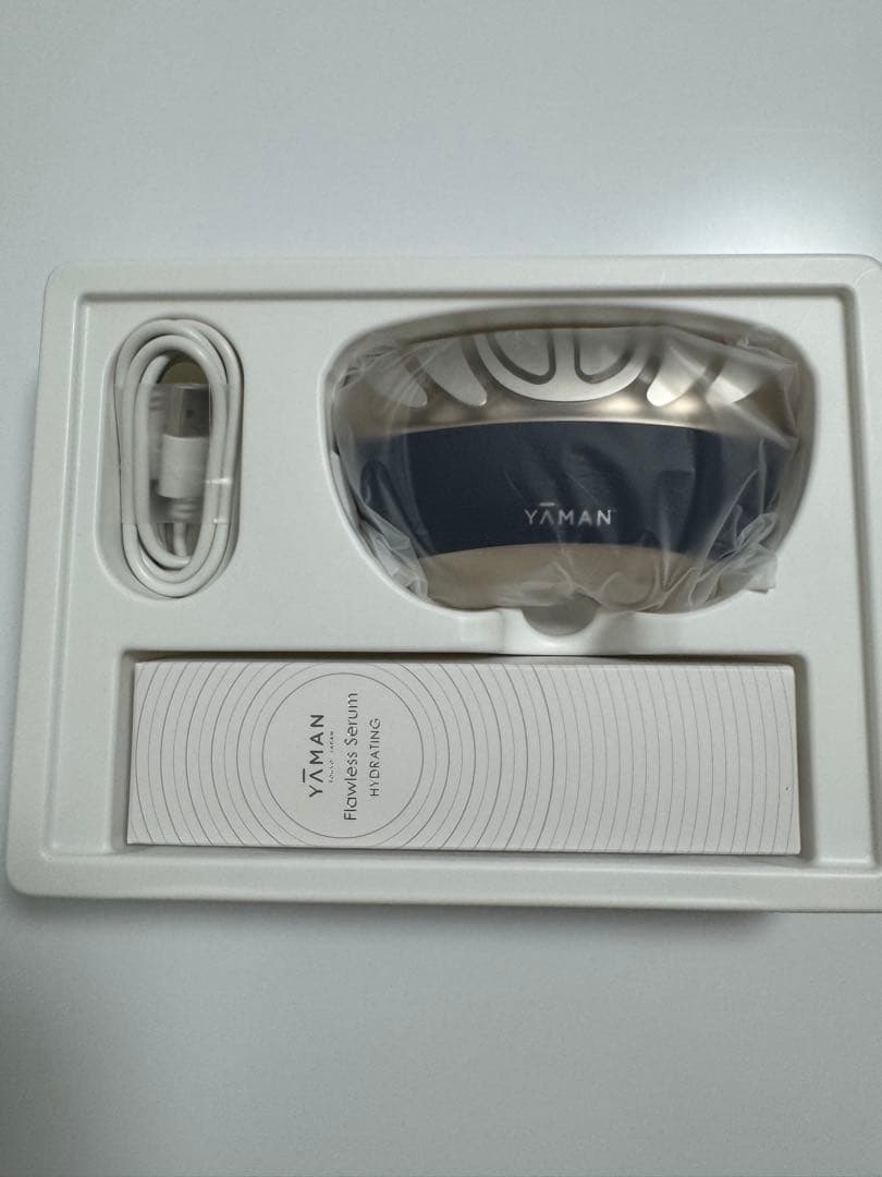 ヤーマン　リフトロジーSP❤️美顔器　ネイビー　美容液付❤️YJFD2L