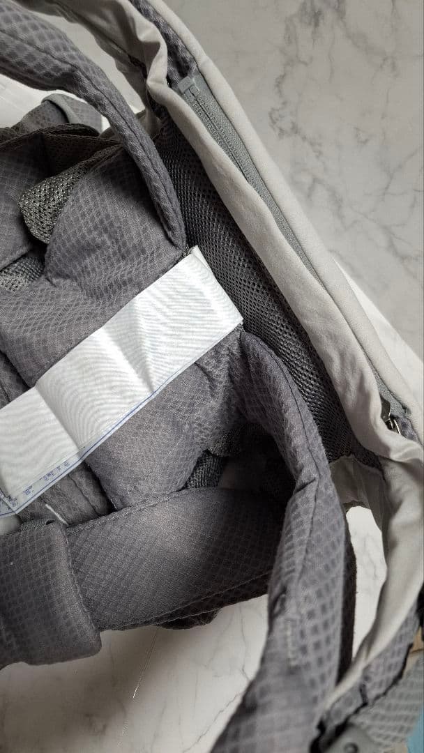 コ*ラ様 nuna cudl 抱っこ紐 グレー ☺︎︎オススメ✨早い者勝ち☺︎︎