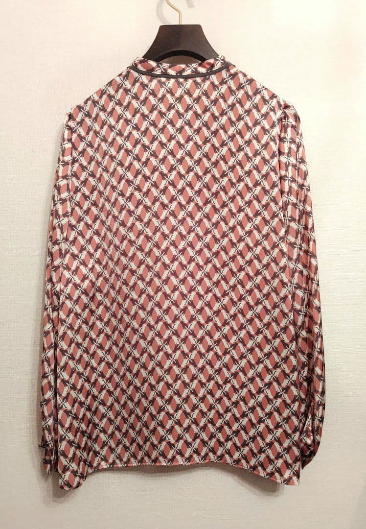 ANAYI アナイ キャットプリントパフスリーブ ブラウス　ピンク系　38