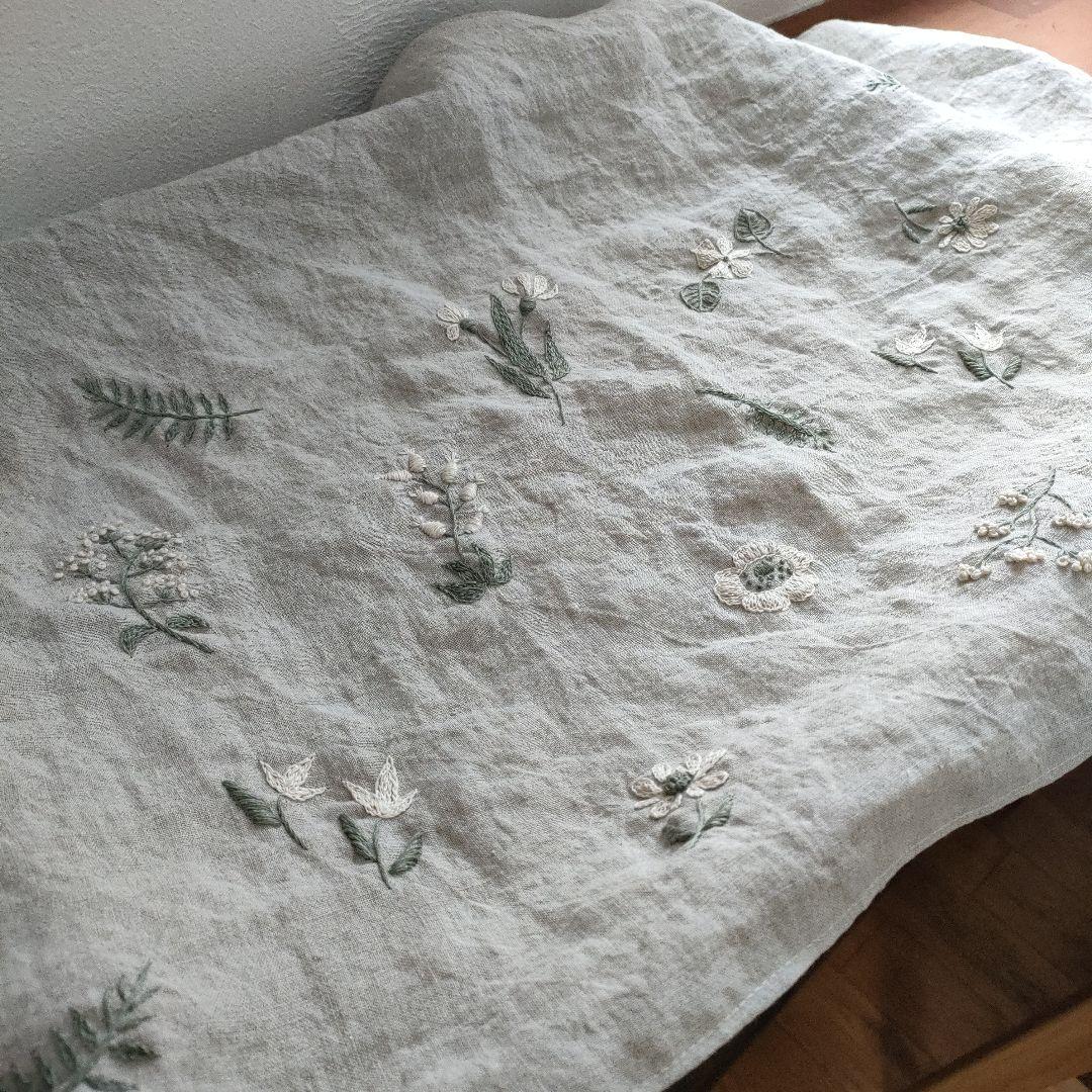 【リネン刺繍　さおまま様オーダー専用ページ】マルチクロス　ランチョンマット