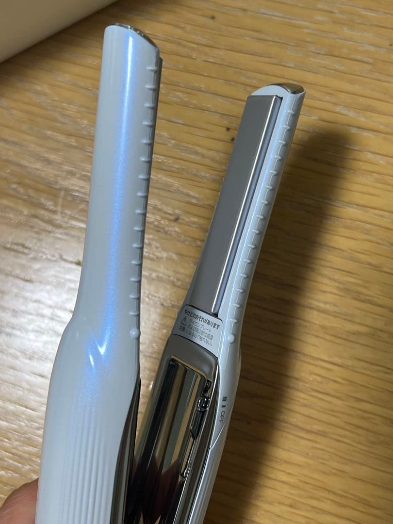 ReFa ストレートヘアアイロン フィンガーアイロン　充電式