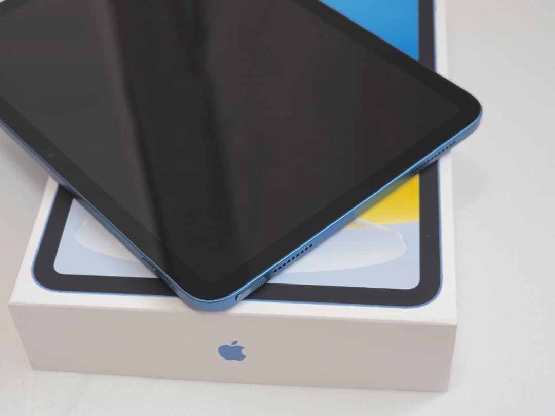 こ*ち様 iPad (A16) 第11世代 11インチ 128GB 2025年モ