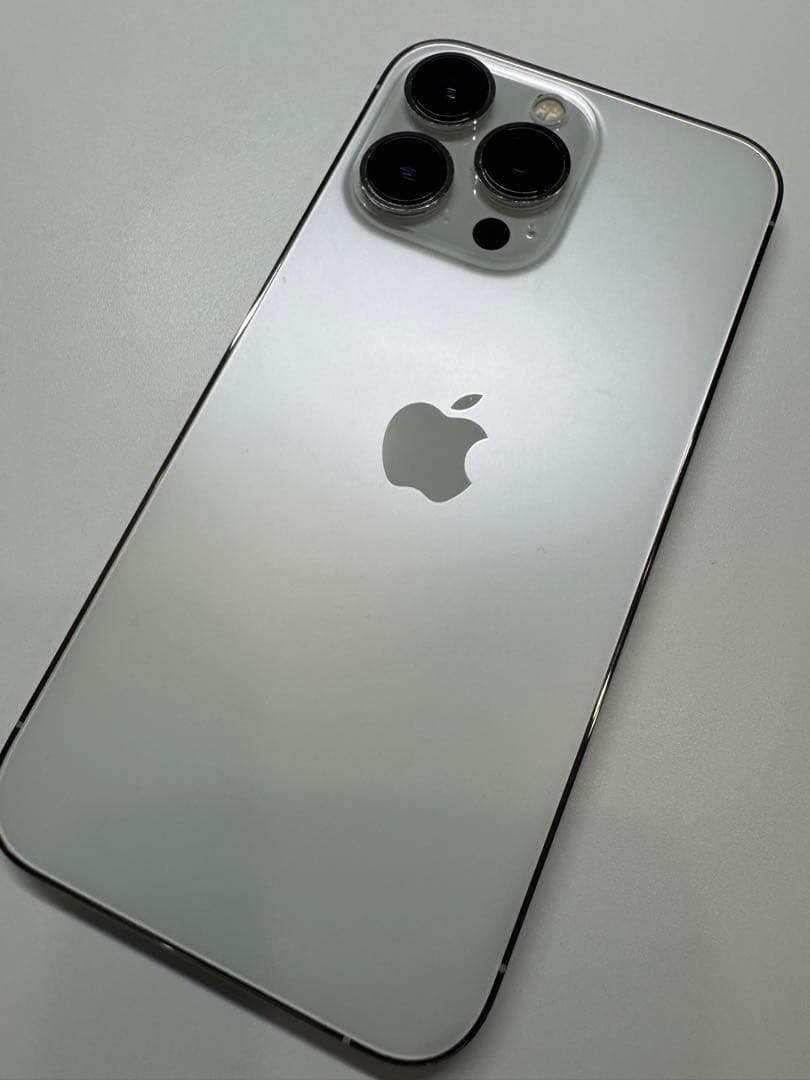 Apple iPhone 13 Pro 256GB シルバー 本体