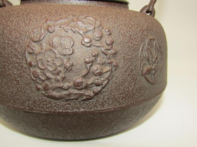 Y5-1212◇山形 鉄瓶 釜師 菊地政光造 重量1625ｇ 共箱◇