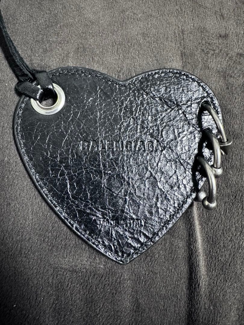 balenciaga ハートミラー