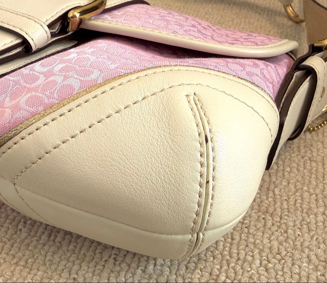 COACH ピンク ホワイト ショルダーバッグ