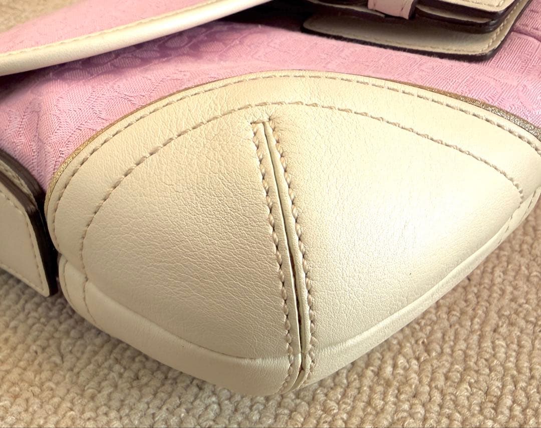 COACH ピンク ホワイト ショルダーバッグ