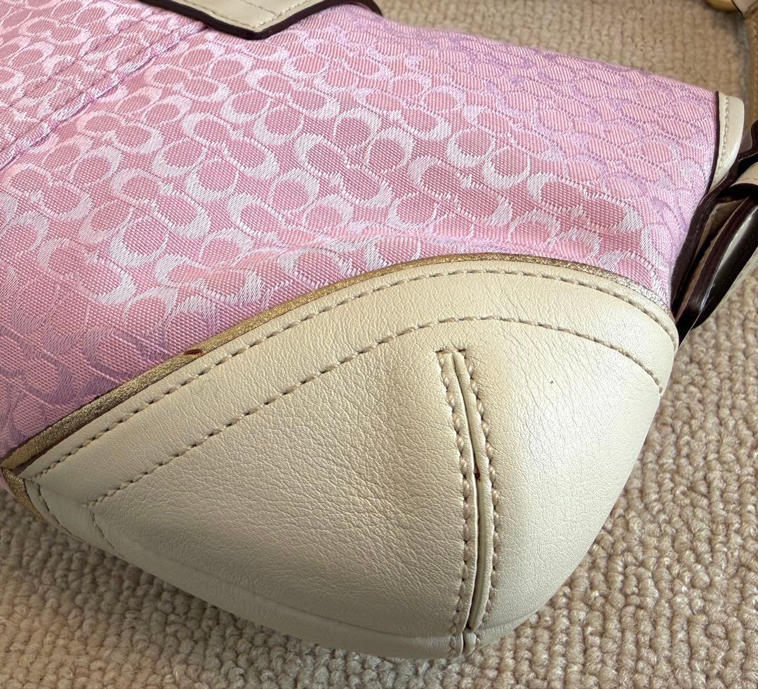 COACH ピンク ホワイト ショルダーバッグ