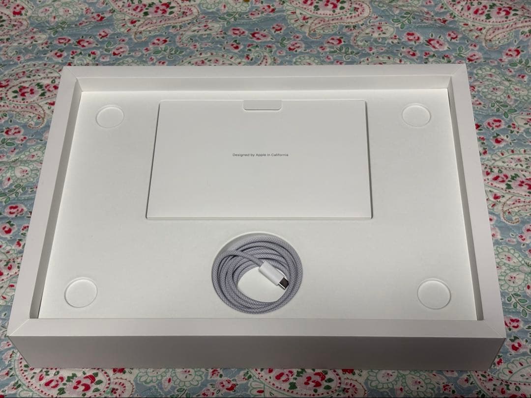 Apple MacBook Pro M3 14インチ 8GB 1TB SSD