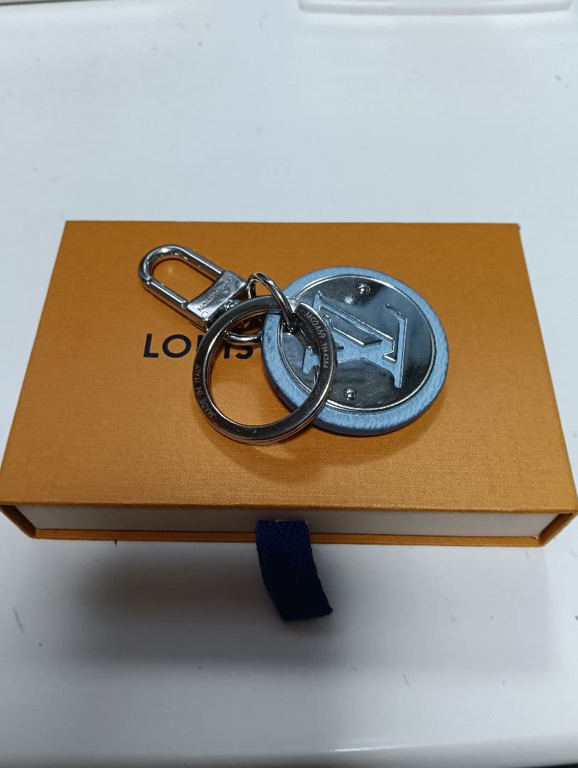 Louis Vuitton　ルイ・ヴィトン　キーリング キーホルダー