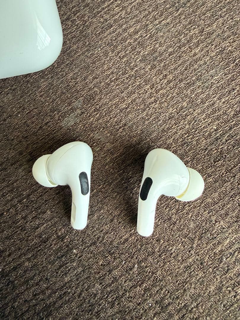 【美品】【正規品】AirPods Pro 第1世代 動作確認済み 付属品有り
