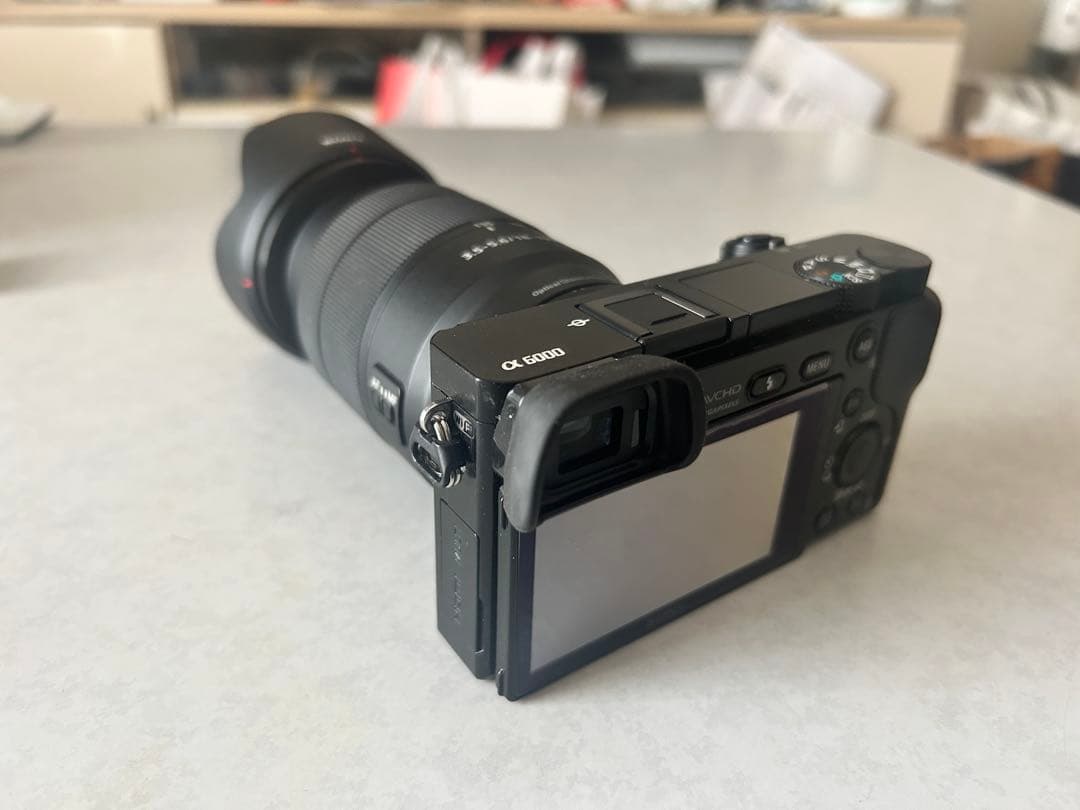 SONY α6000 ミラーレス一眼 アルファ6000 ILCE-6000Y