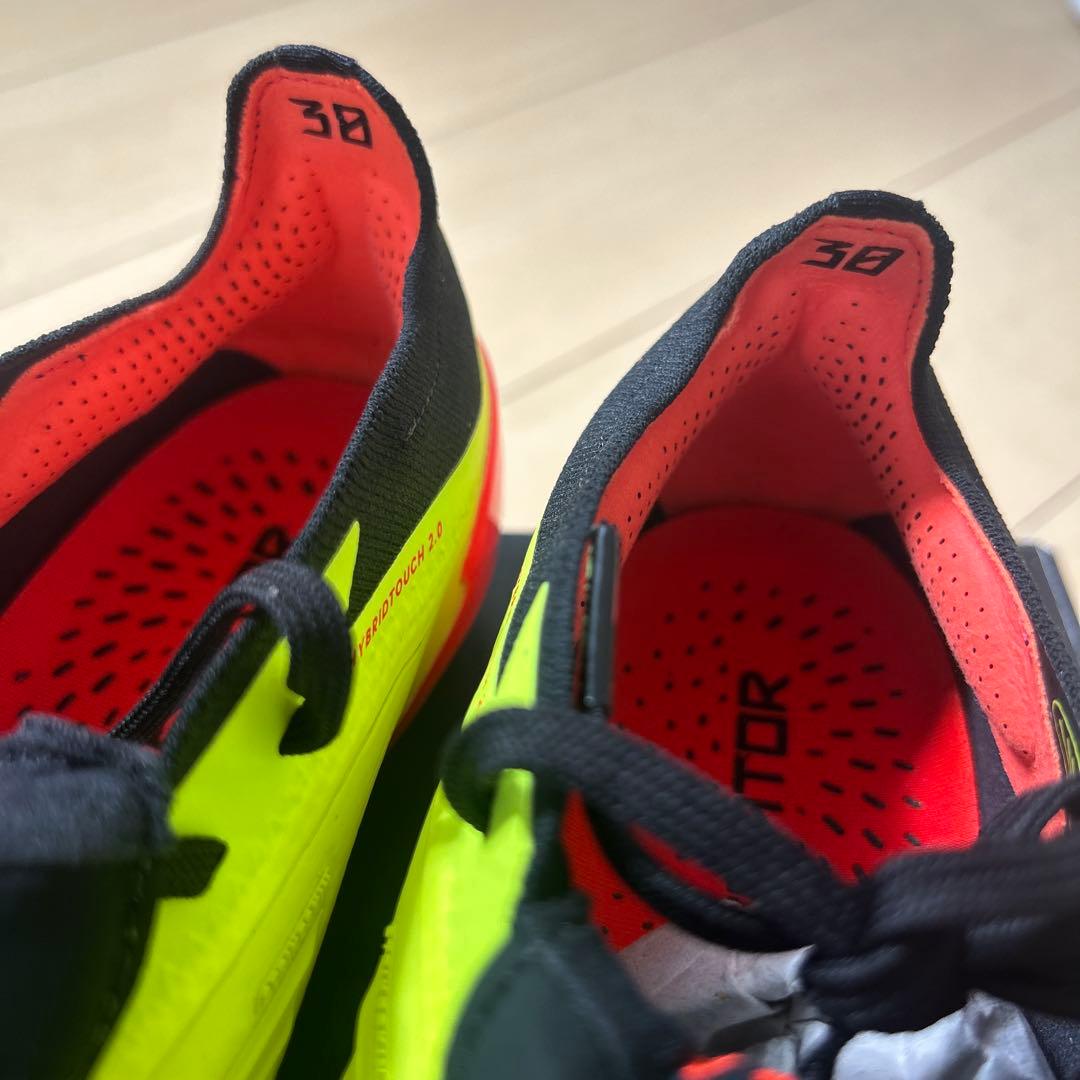 シューズ PREDATOR FT FG