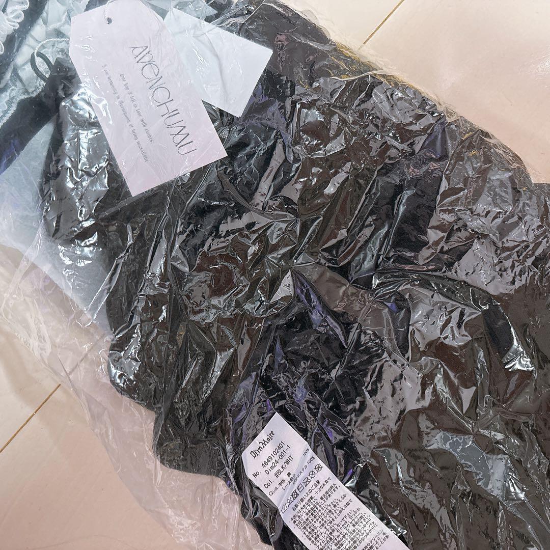 DimMoire × AVENCHUMU ニーハイレッグウォーマー 白黒