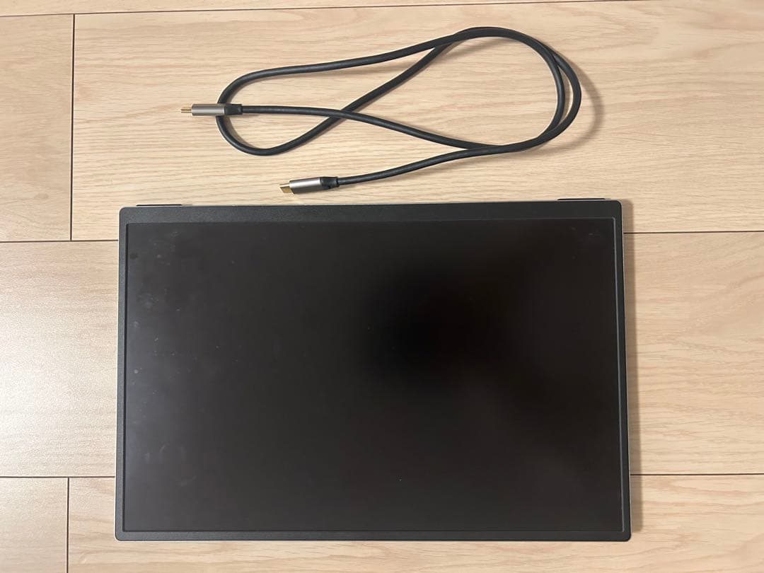 持ち運び可！モバイルモニター 14インチ グレー MM1400-SV