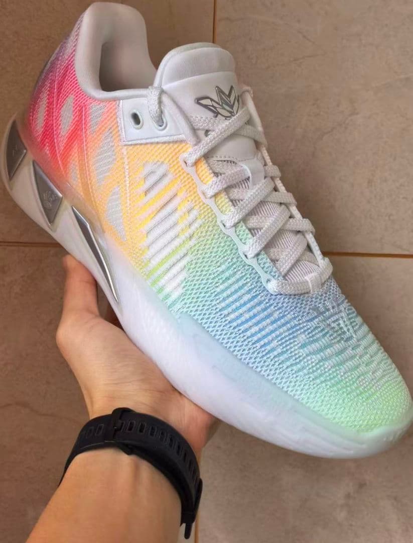 ANTA KT11「Sti11Klay」Klay Thompson着用モデル